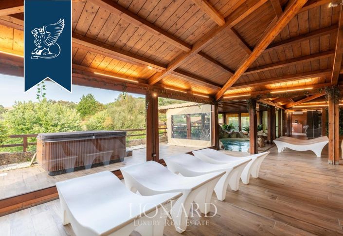 Image No.13-15 Bed Hotel for sale