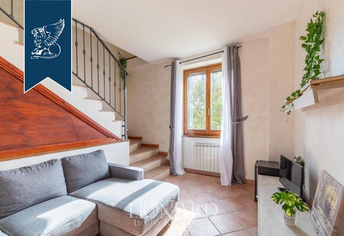 Image No.19-15 Bed Hotel for sale