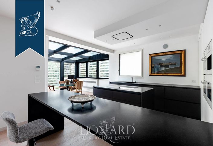 Image No.11-4 Bed Villa for sale