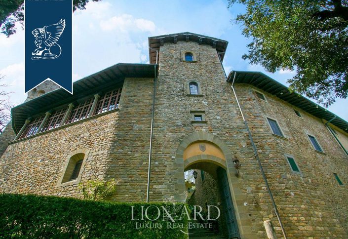 Image No.19-40 Bed Property for sale