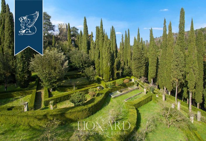 Image No.7-40 Bed Property for sale