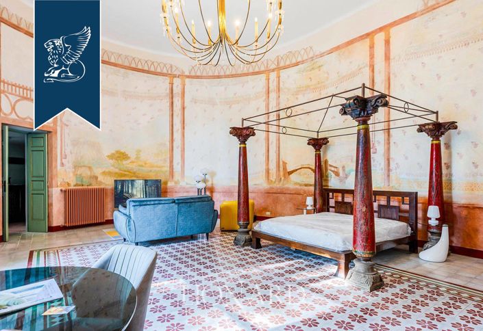 Image No.10-4 Bed Apartment for sale