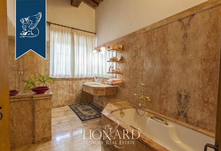 Image No.49-6 Bed Villa for sale