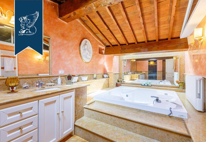 Image No.14-4 Bed Apartment for sale