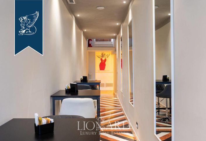 Image No.18-6 Bed Apartment for sale