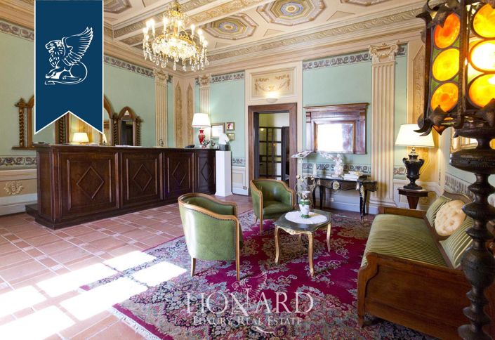 Image No.4-28 Bed Hotel for sale