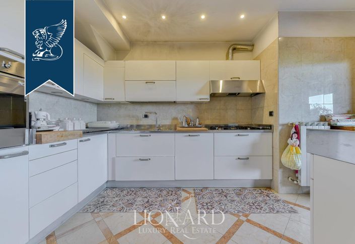 Image No.15-Appartement de 3 chambres à vendre à Rome