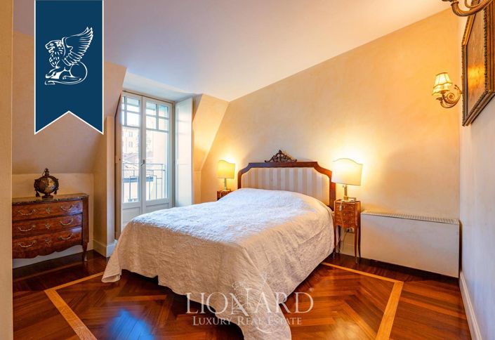 Image No.17-5 Bed Villa for sale