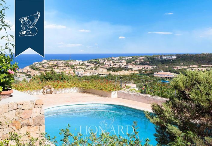 Image No.2-9 Bed Villa for sale