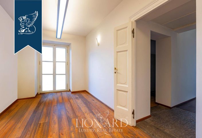 Image No.18-6 Bed Apartment for sale