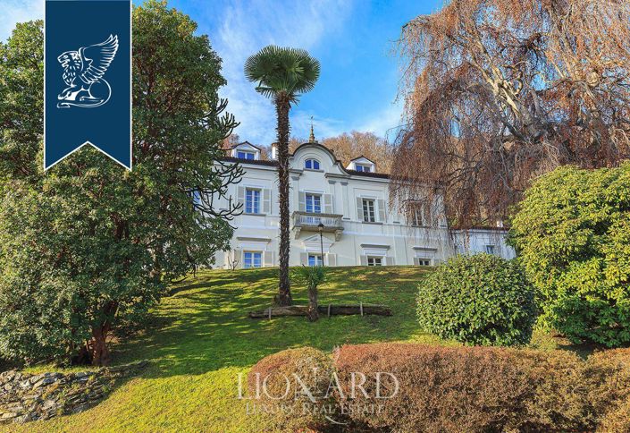 Image No.15-Villa de 10 chambres à vendre à Stresa