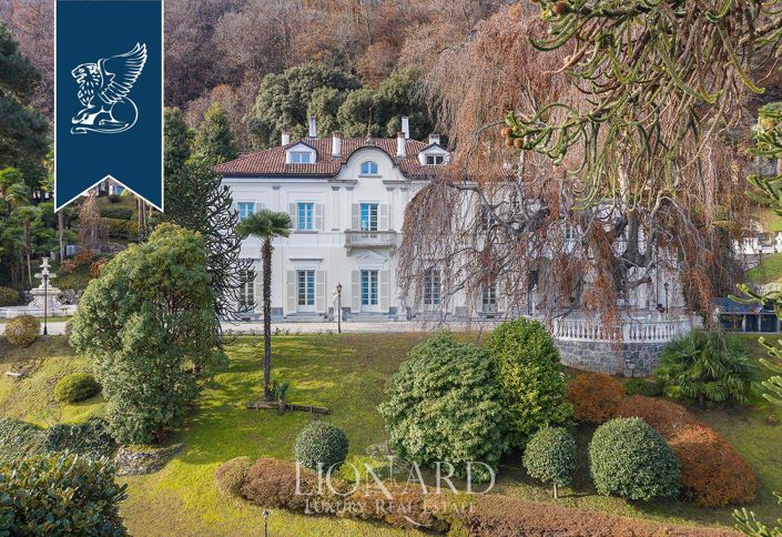 Image No.8-Villa de 10 chambres à vendre à Stresa