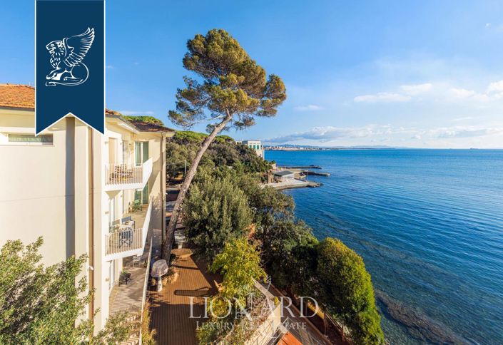 Image No.1-5 Bed Villa for sale