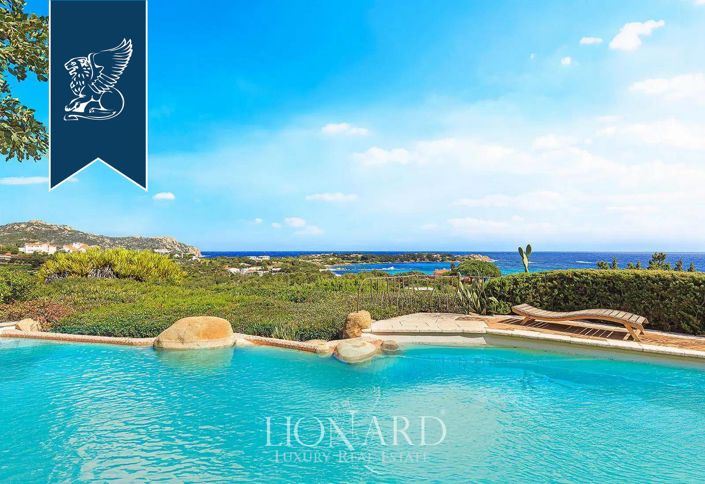 Image No.2-7 Bed Villa for sale