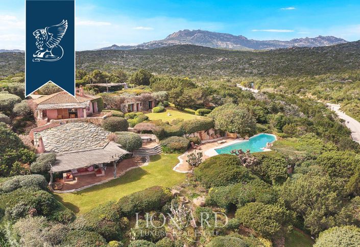 Image No.4-7 Bed Villa for sale