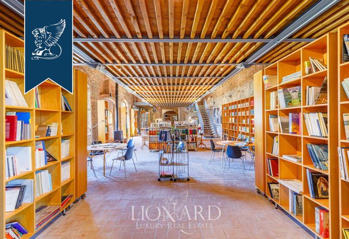 Image No.16-23 Bed Farmhouse for sale