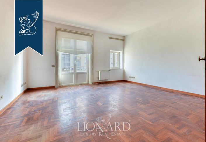 Image No.16-5 Bed Apartment for sale