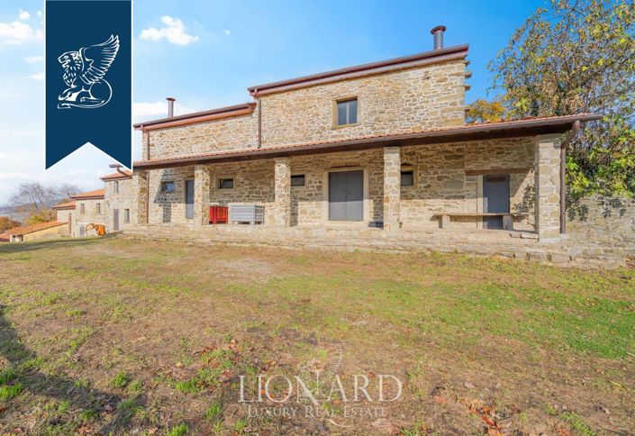 Image No.4-40 Bed Country House for sale