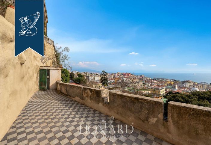 Image No.16-Appartement de 7 chambres à vendre à Naples