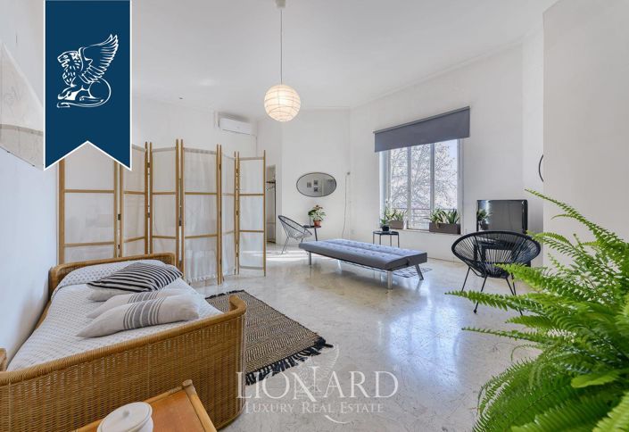 Image No.18-Appartement de 7 chambres à vendre à Naples