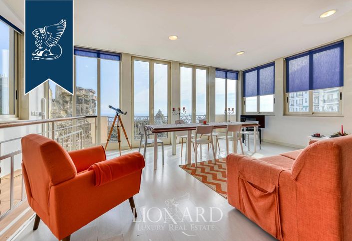 Image No.5-Appartement de 7 chambres à vendre à Naples