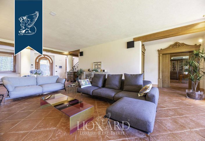 Image No.32-Villa de 6 chambres à vendre à Rome