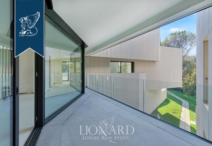 Image No.16-3 Bed Apartment for sale