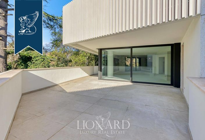 Image No.19-3 Bed Apartment for sale