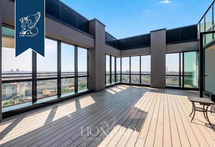 Image No.9-5 Bed Apartment for sale