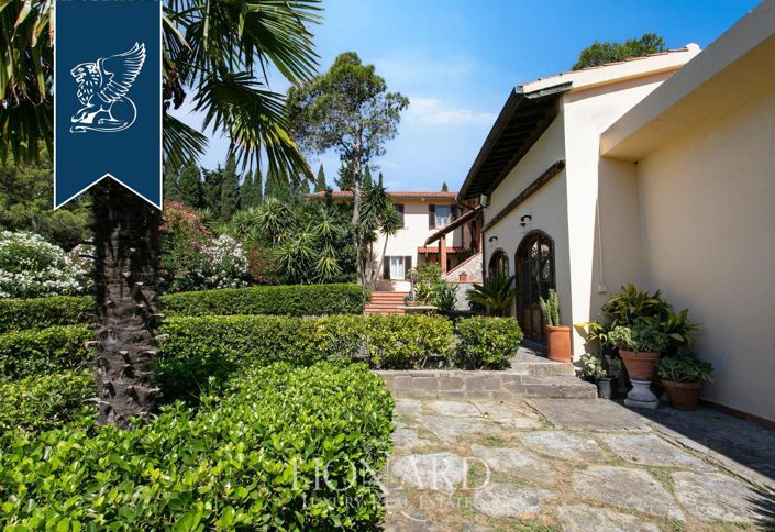 Image No.13-8 Bed Country House for sale