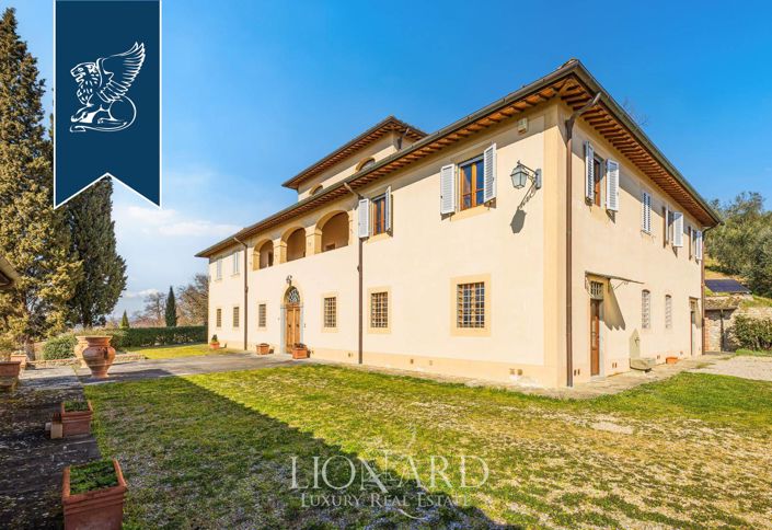 Image No.9-10 Bed Villa for sale