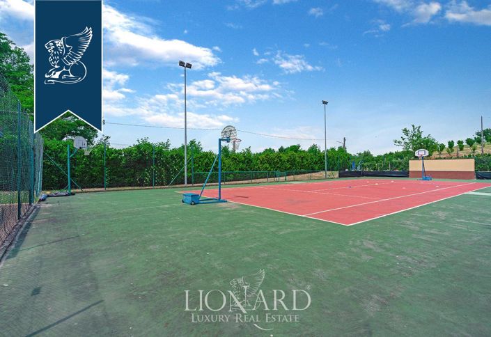 Image No.13-Ferme de 9 chambres à vendre à Asti