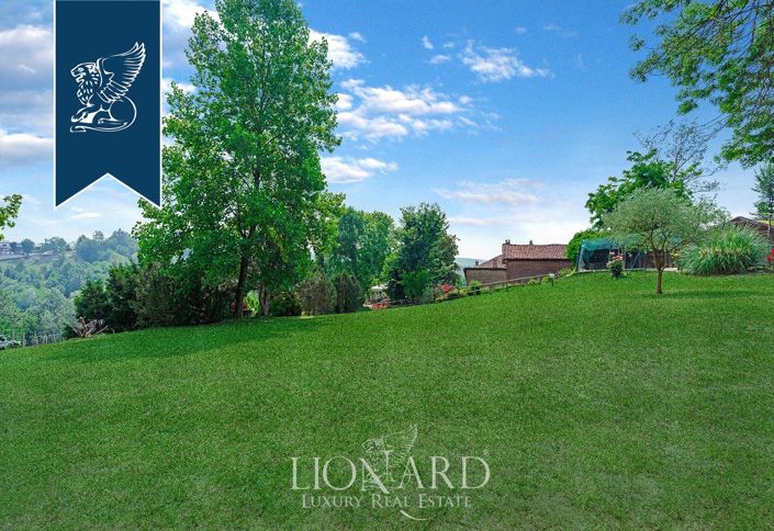 Image No.18-Ferme de 9 chambres à vendre à Asti