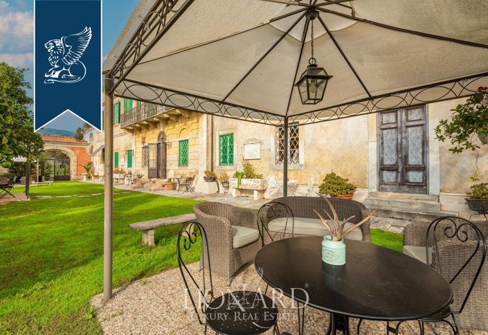 Image No.16-8 Bed Villa for sale