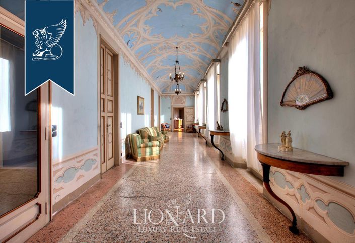 Image No.22-4 Bed Villa for sale