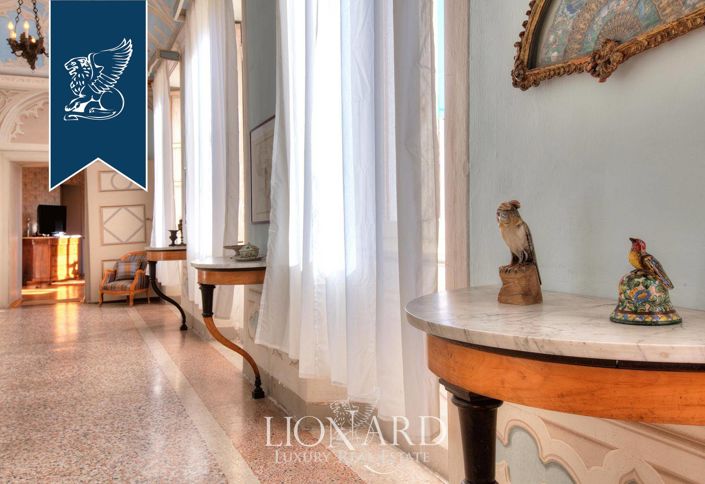 Image No.23-4 Bed Villa for sale