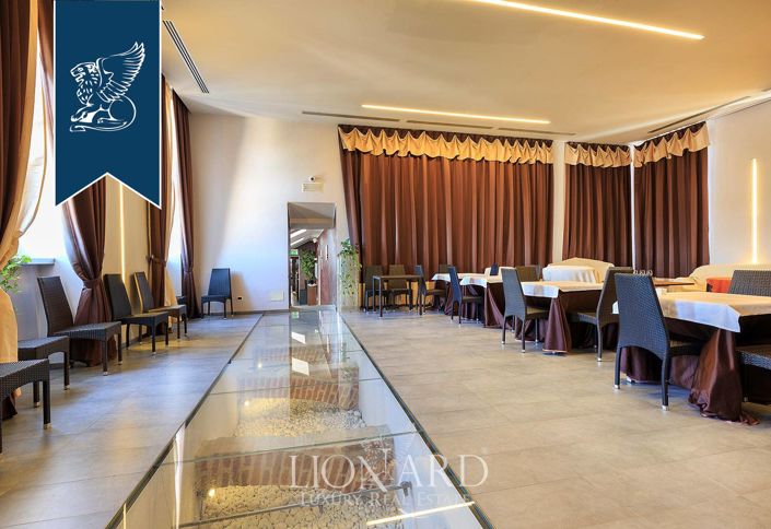 Image No.35-Propriété de 40 chambres à vendre à Turin