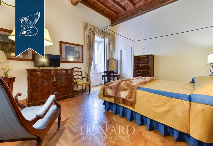 Image No.10-3 Bed Apartment for sale