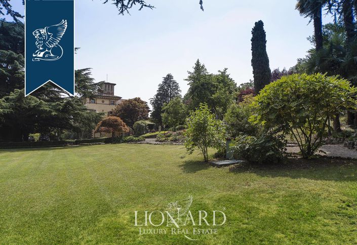 Image No.19-8 Bed Villa for sale