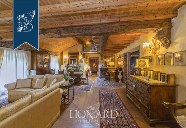 Image No.47-8 Bed Villa for sale