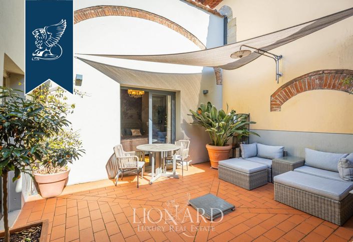 Image No.12-2 Bed Villa for sale