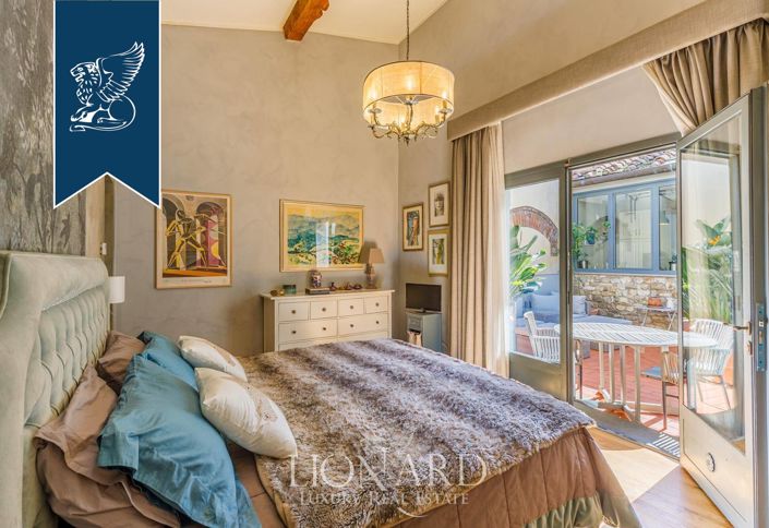 Image No.14-2 Bed Villa for sale