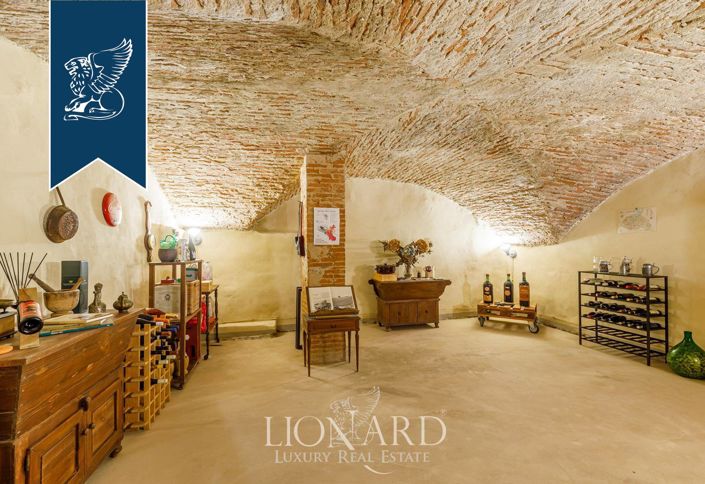 Image No.17-2 Bed Villa for sale