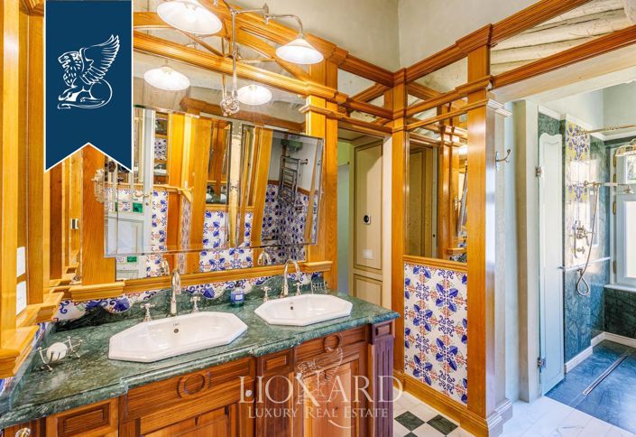 Image No.17-5 Bed Country House for sale