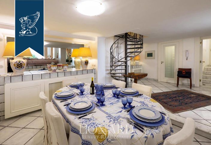 Image No.14-3 Bed Flat for sale