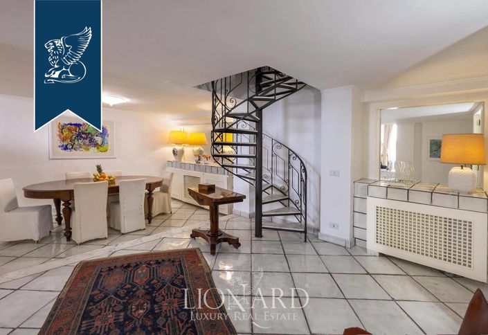 Image No.15-3 Bed Flat for sale