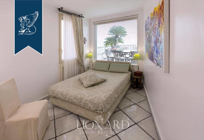 Image No.19-3 Bed Flat for sale