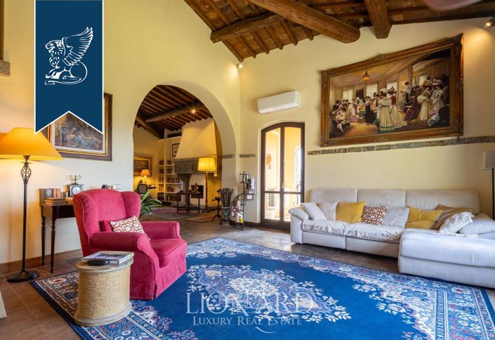 Image No.17-Maison de campagne de 7 chambres à vendre à Pontassieve