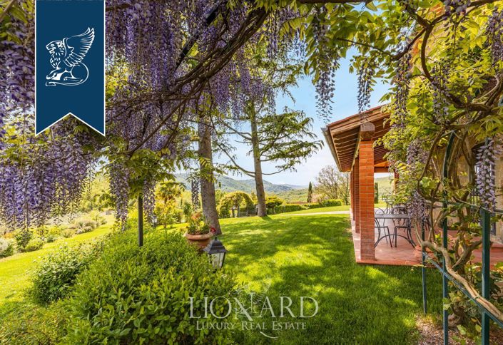 Image No.13-8 Bed Farmhouse for sale