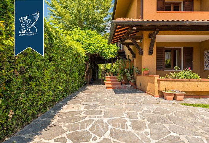 Image No.5-6 Bed Villa for sale